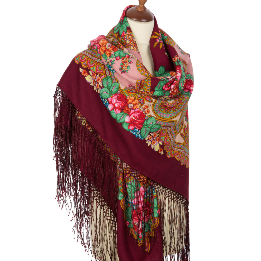 Shop Thick Woolen Fabric Shawls with Silk Fringe 148x148 cm Шаль «Лабзинский» online at Skazka.site | Eligible for fast shipping and free returns. Шаль «Лабзинский»