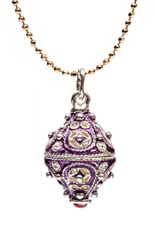 Tsarskoe with Rhinestones Violet Egg Pendant