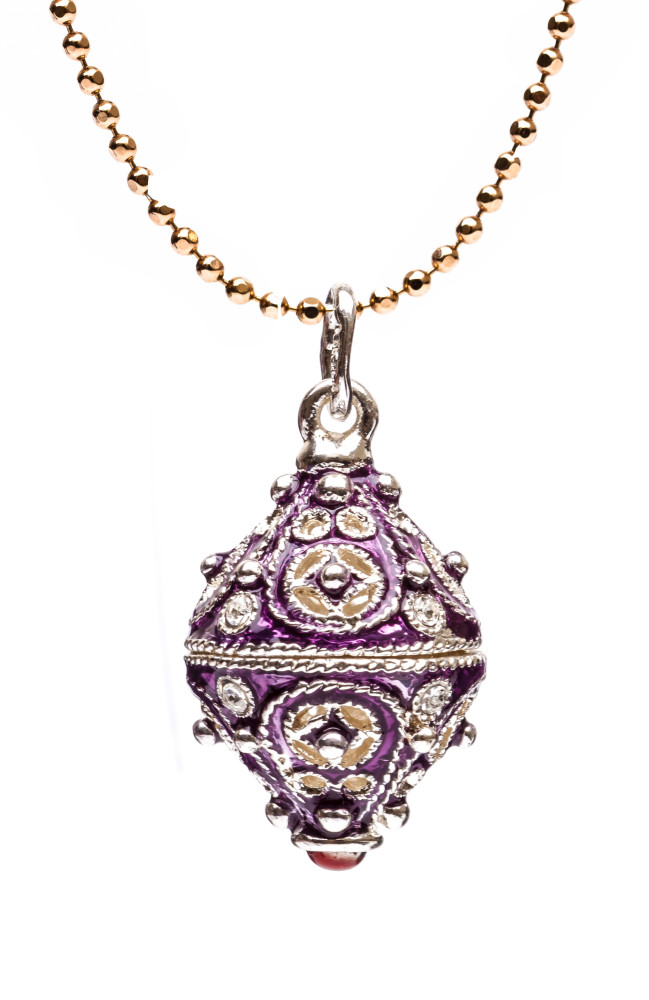 Tsarskoe with Rhinestones Violet Egg Pendant