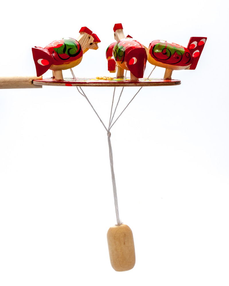 200x140 mm Pecking Chicken Hand Carved and Painted Russian Wooden Toy (by Bogorodskoe Studio)