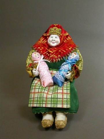 Кукла на шкатулке "Нянька"