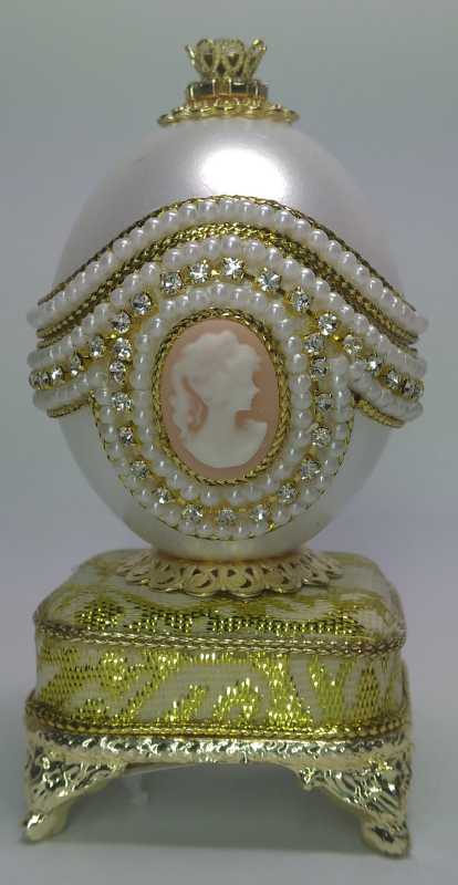 11 cm Cameo Jewelery Egg Shell