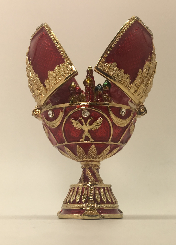 Moscow SHM Jewelery Egg with Snt Basil inside red color