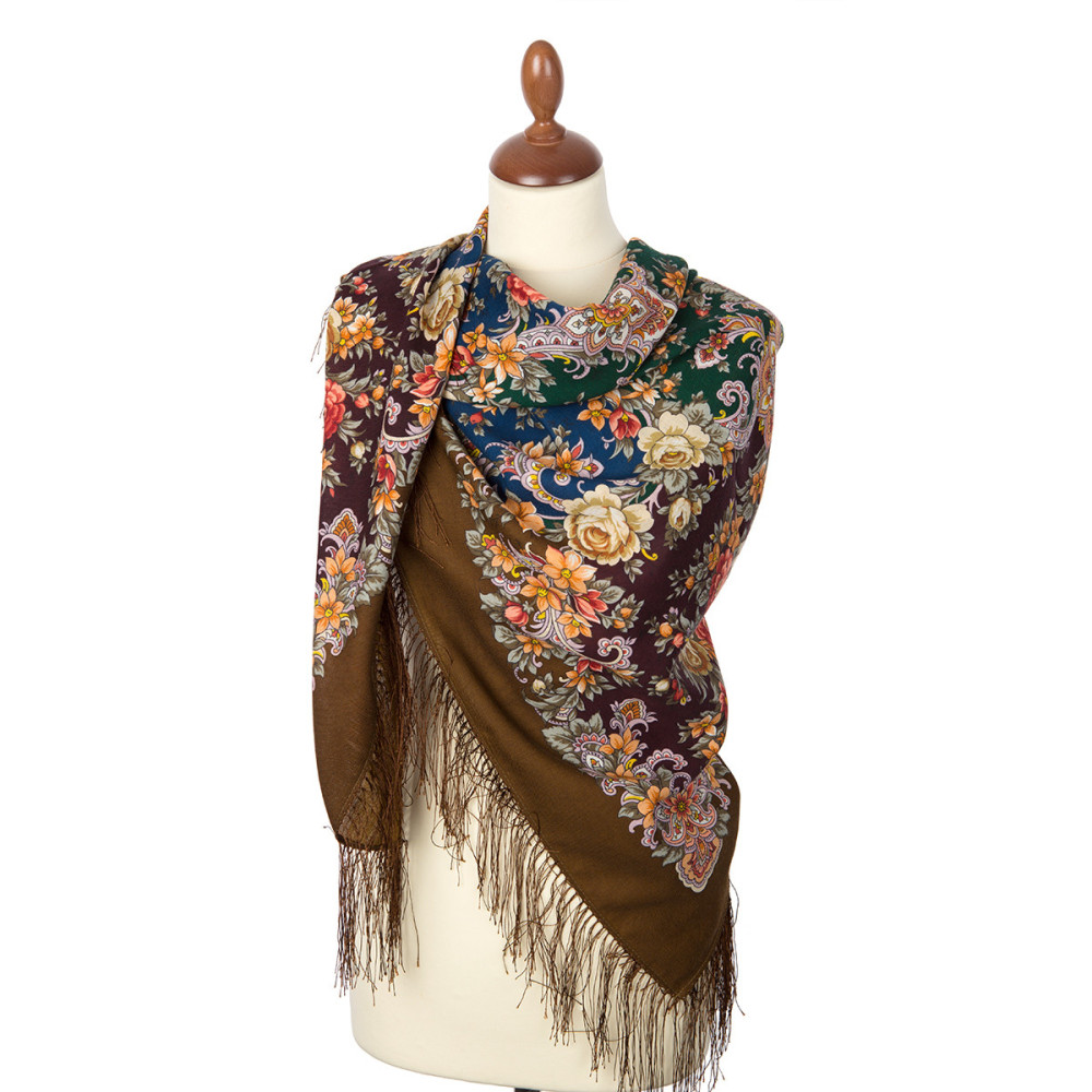 Shop Woolen Scarves with Silk Fringe 125x125 cm Платок «Услада» online at Skazka.site | Eligible for fast shipping and free returns. Платок «Услада»