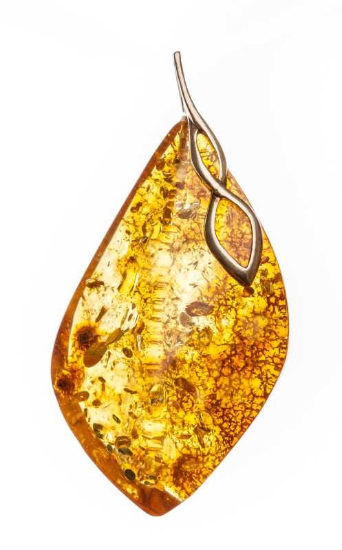 7 g Baltic Amber Pendant