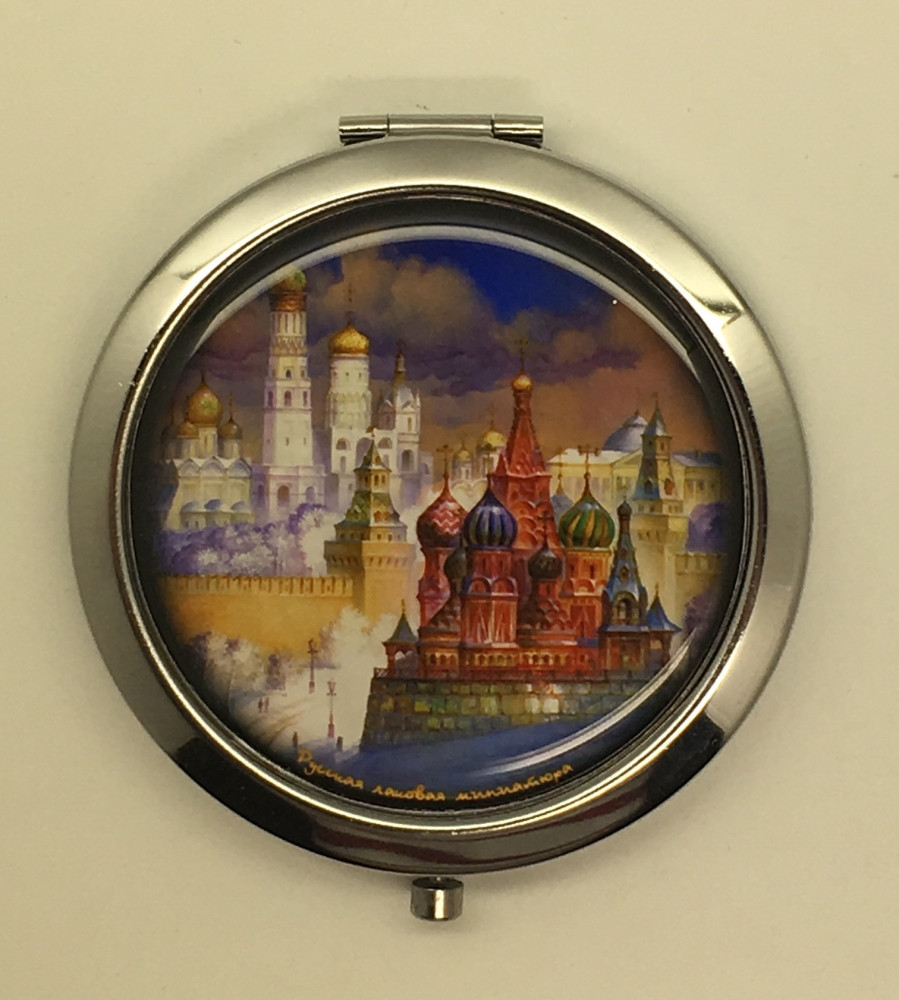 Compact Mirror with Winter Moscow