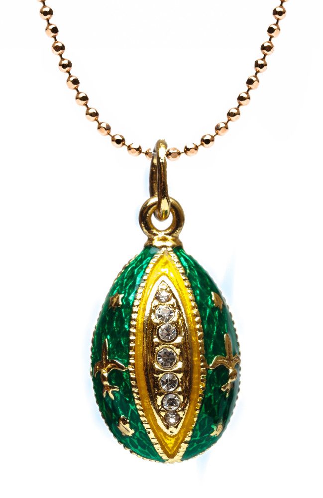 Leaf Green and Silver Egg Pendant