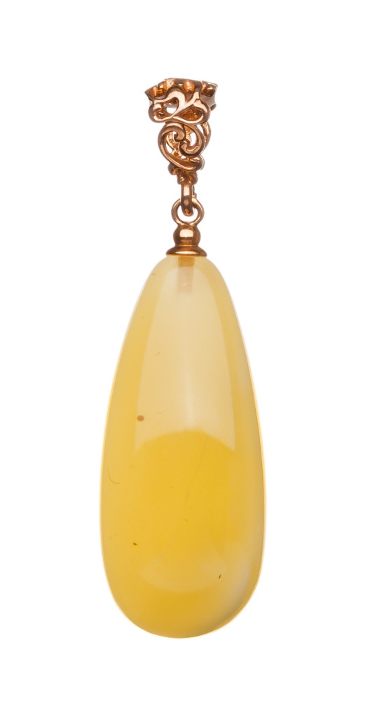 3 g Baltic Amber Pendant