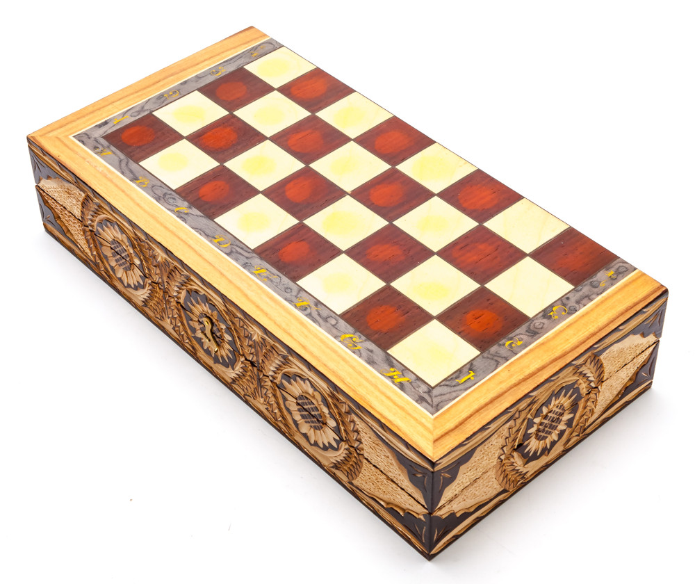 300x300 mm Hand Carved Chess Pieces on Inlaid Wood Board Box (by Fyodor Chess Workshop)