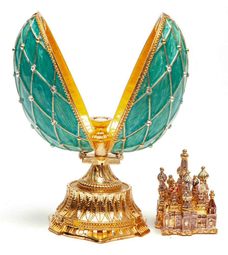 115 mm The Saint Basil Cathedral Light Blue Easter Egg with the Figure inside