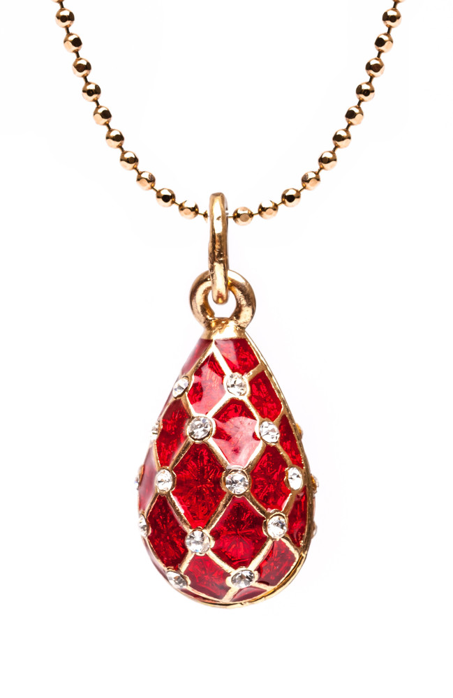 Drop with a Mesh Red Egg Pendant