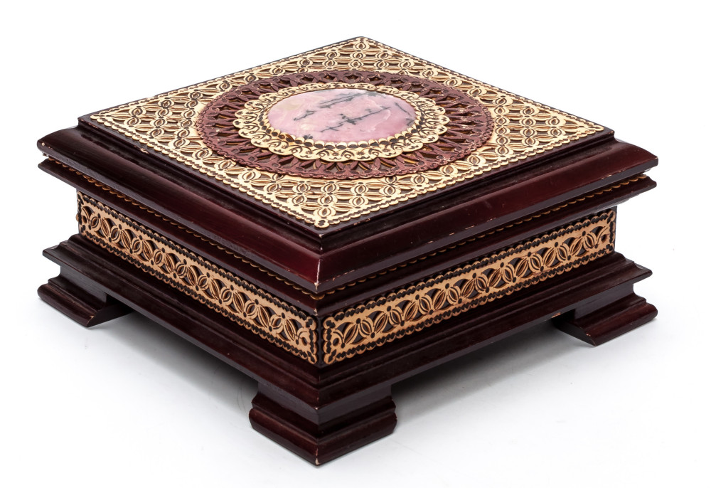 140x140 mm Siberian Patterns hand made Birchbark Jewelry Box (by Maxim Birch)