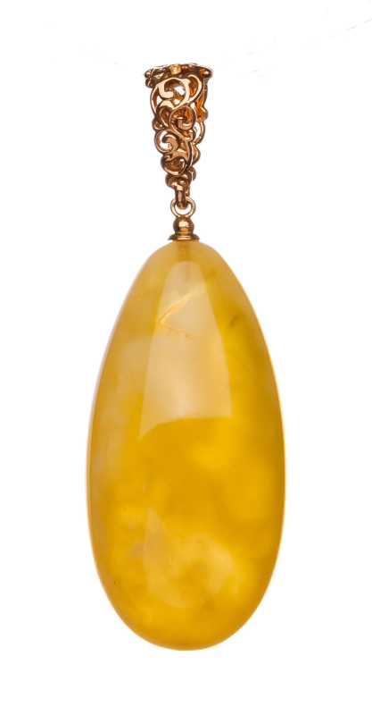 7 g Baltic Amber Pendant