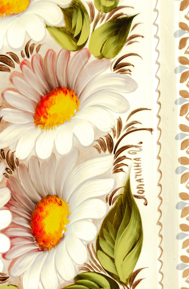 235x395 mm Zhostovo Patterns hand painted and lacquered by Lopatina Metal Forged White Tray (by Lada Crafts)
