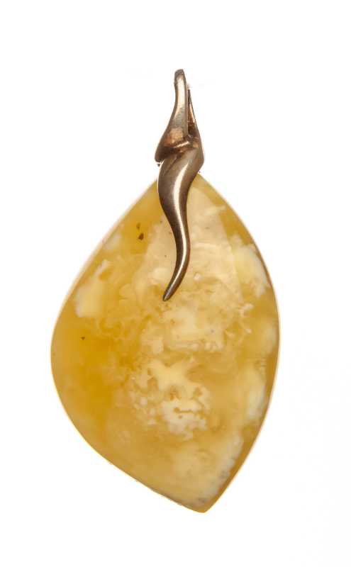 7 g Baltic Amber Pendant