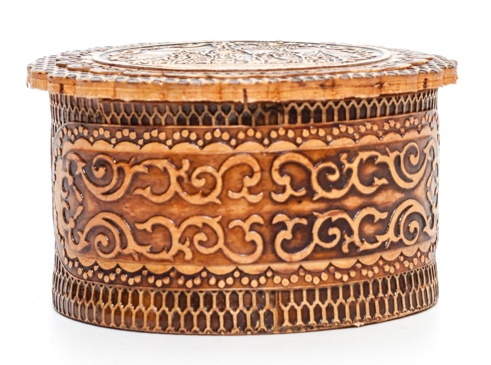  d 65 mm Saint Basil Cathedral hand made Birchbark Jewelry Box (by Maxim Birch)