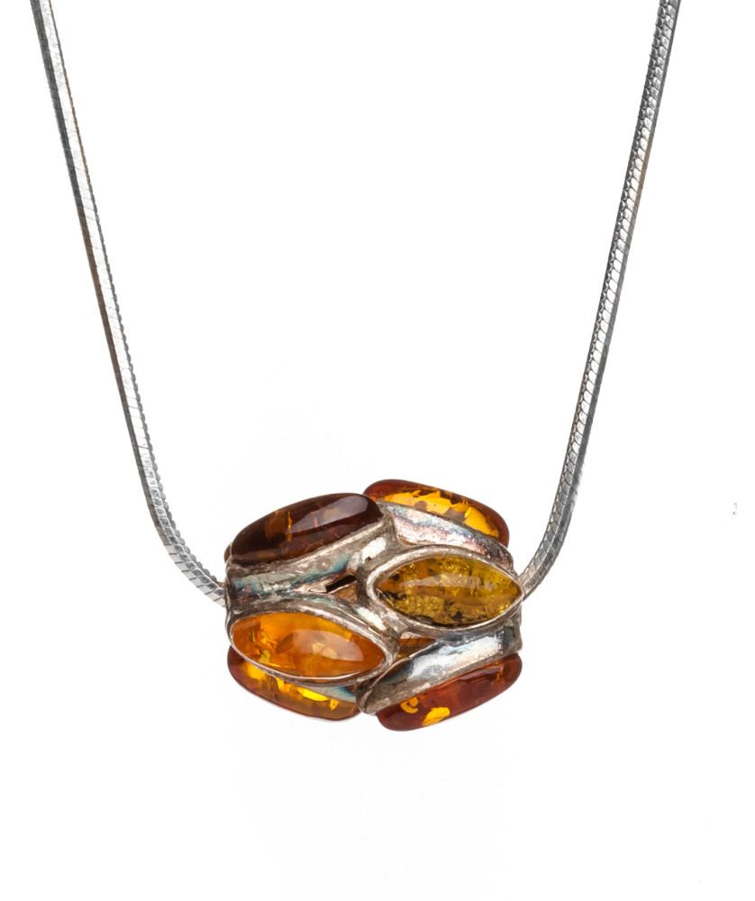 5 g Baltic Amber Pendant