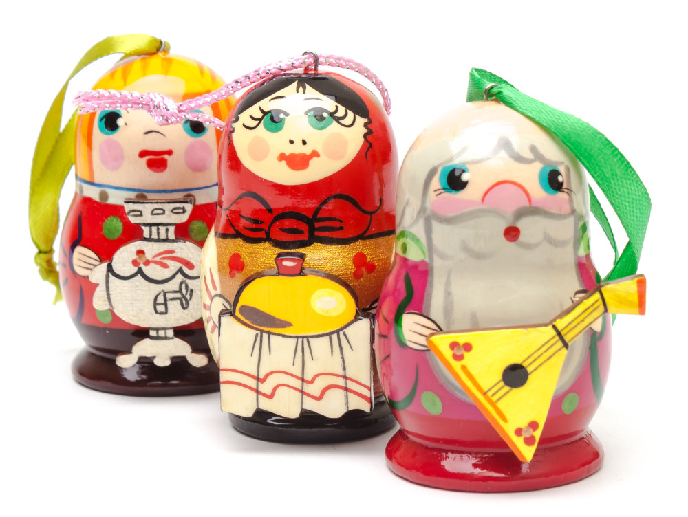 130x80 mm Russian Family hand Carved and Painted Christmas Tree Ornaments Set of 3 pcs in a Gift Box (by Andrey Studio)
