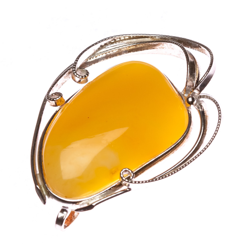 18 g Baltic Amber Brooch