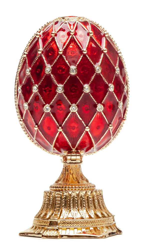 90 mm The Saint Basil Cathedral Red Easter Egg with a Figure inside
