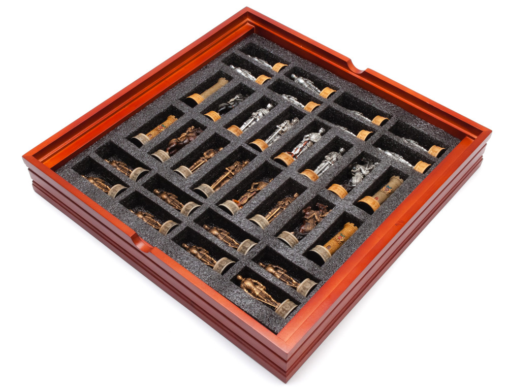 370x370 mm Medieval Knights handpainted figures on wooden Chess Board (by Fyodor Chess Studio)