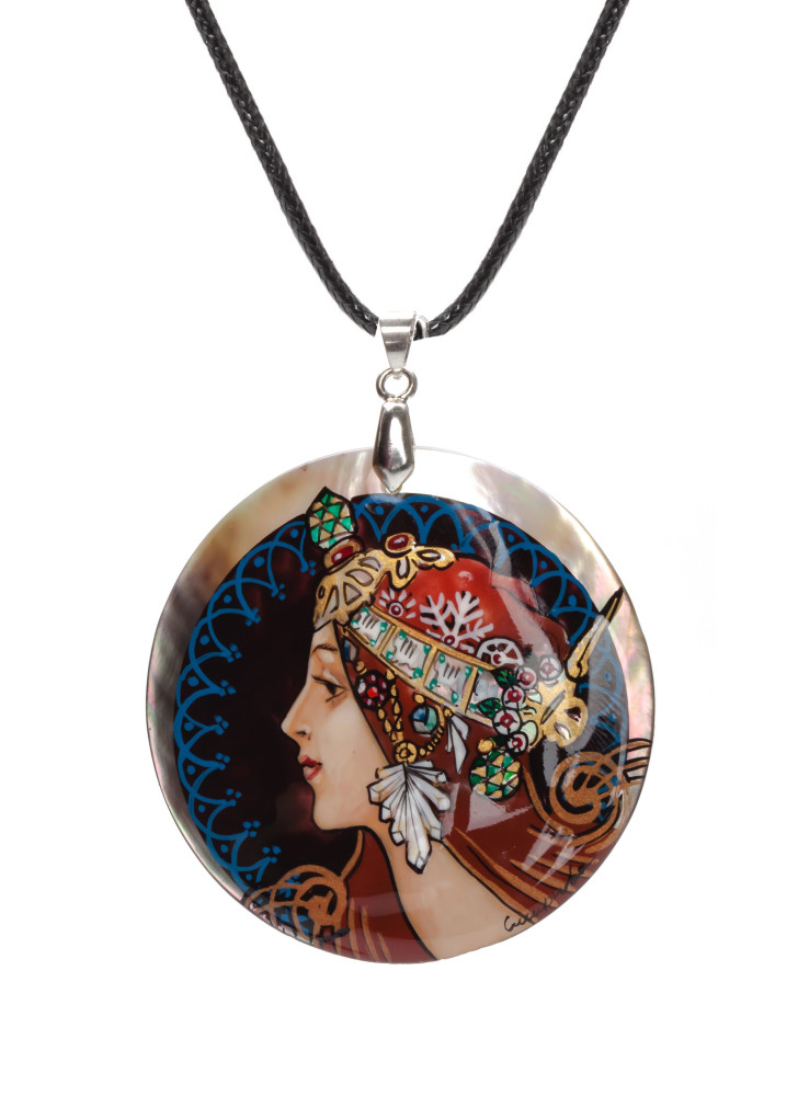 d50 mm Portrait hand painted Nacre Pendant (by Tatiana Shkatulka Crafts)