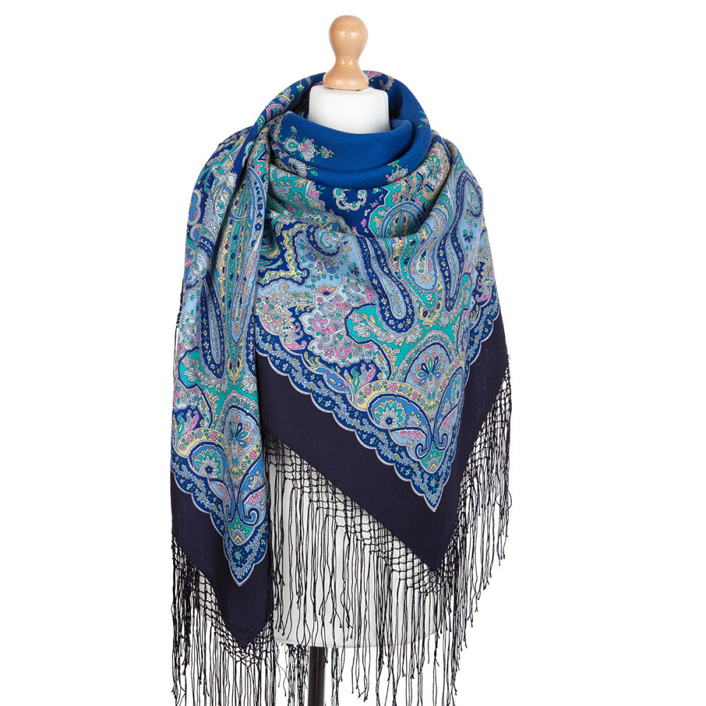 Shop Thick Woolen Fabric Shawls with Silk Fringe 148x148 cm Шаль «Караван» online at Skazka.site | Eligible for fast shipping and free returns. Шаль «Караван»