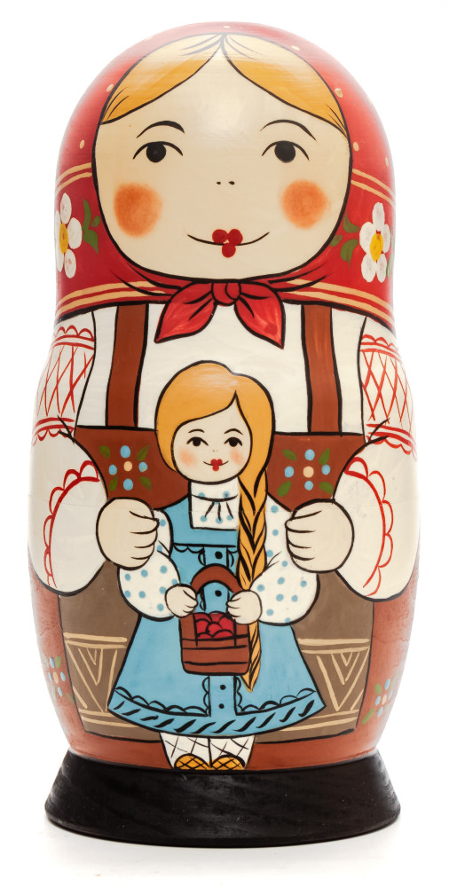 160 mm Mother with Daughter hand painted Traditional Russian Wooden Matryoshka doll 5 pcs (by Sergey Malyutin)