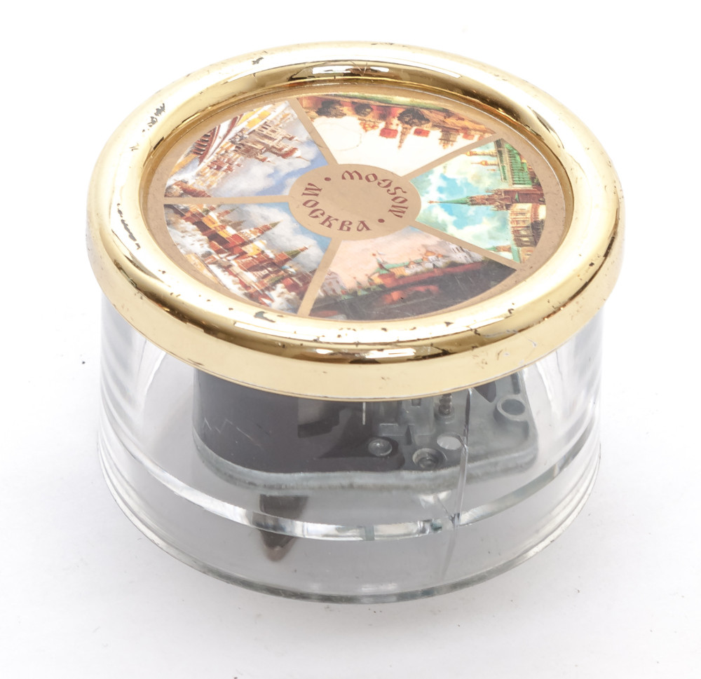 70d mm Moscow Views Music Box