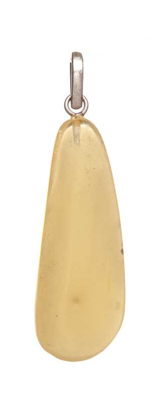 4 g Baltic Amber Pendant