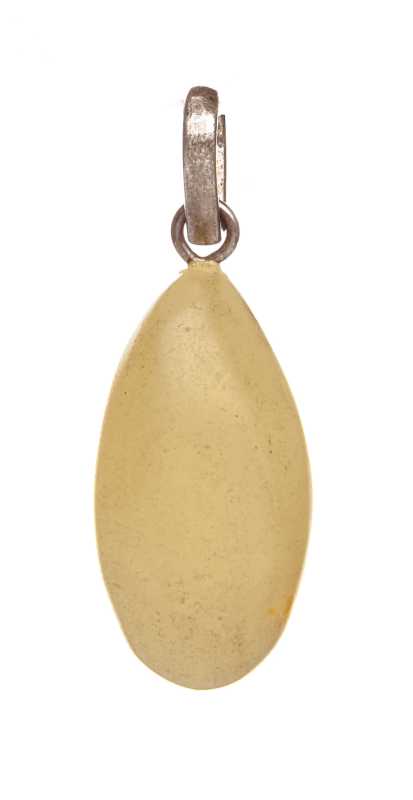 3 g Baltic Amber Pendant