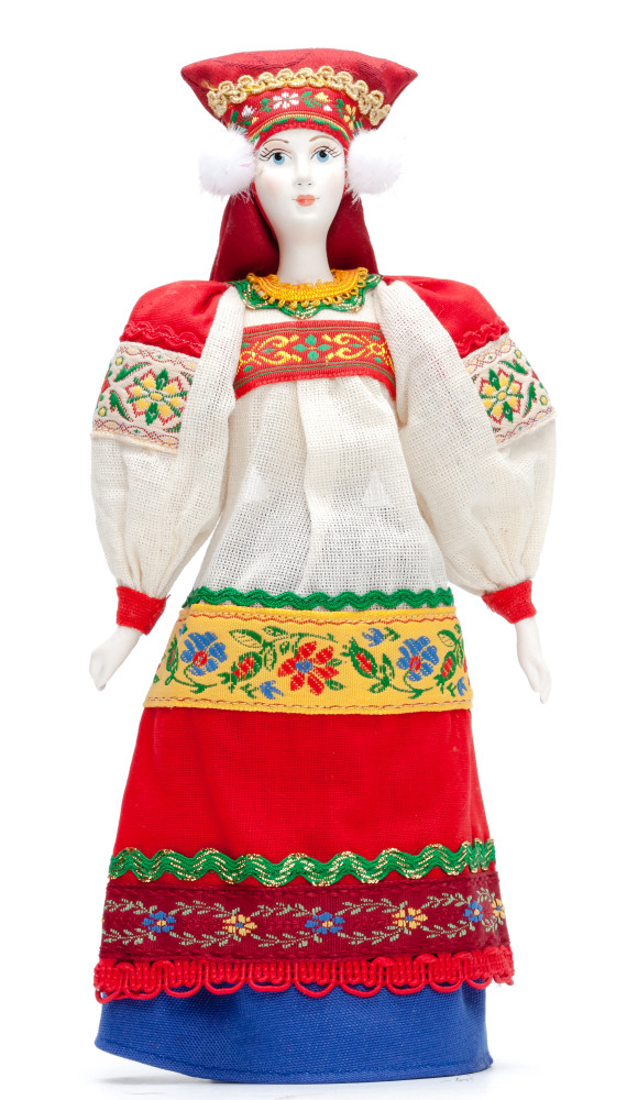 230 mm Russian Peasant Woman in a Traditional Linen Dress and Headdress 18th Century (by Le Russe)