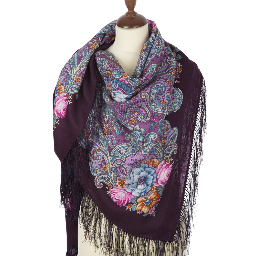 Shop Woolen Scarves with Silk Fringe 125x125 cm Платок «Мечты о счастье» online at Skazka.site | Eligible for fast shipping and free returns. Платок «Мечты о счастье»
