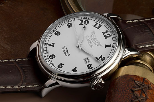 Швейцарские механические наручные часы Aviator V.3.09.0.024.4