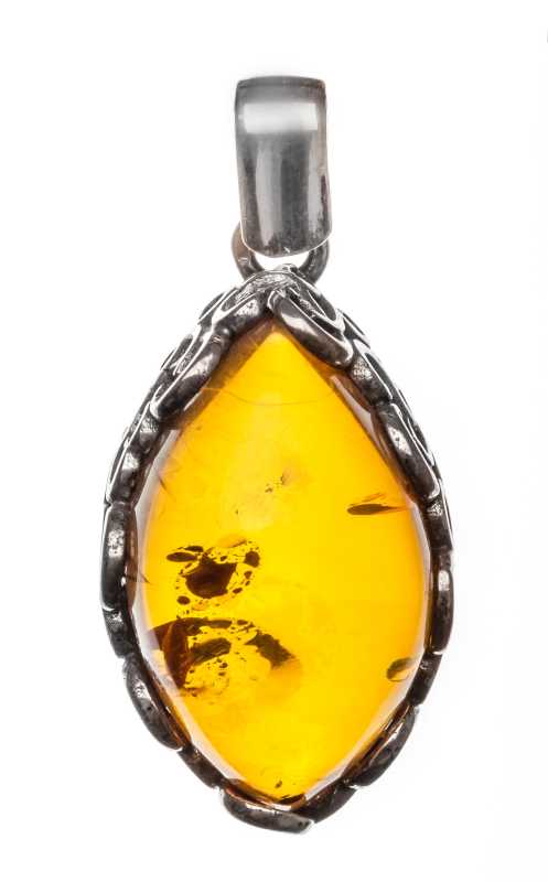 8 g Baltic Amber Pendant