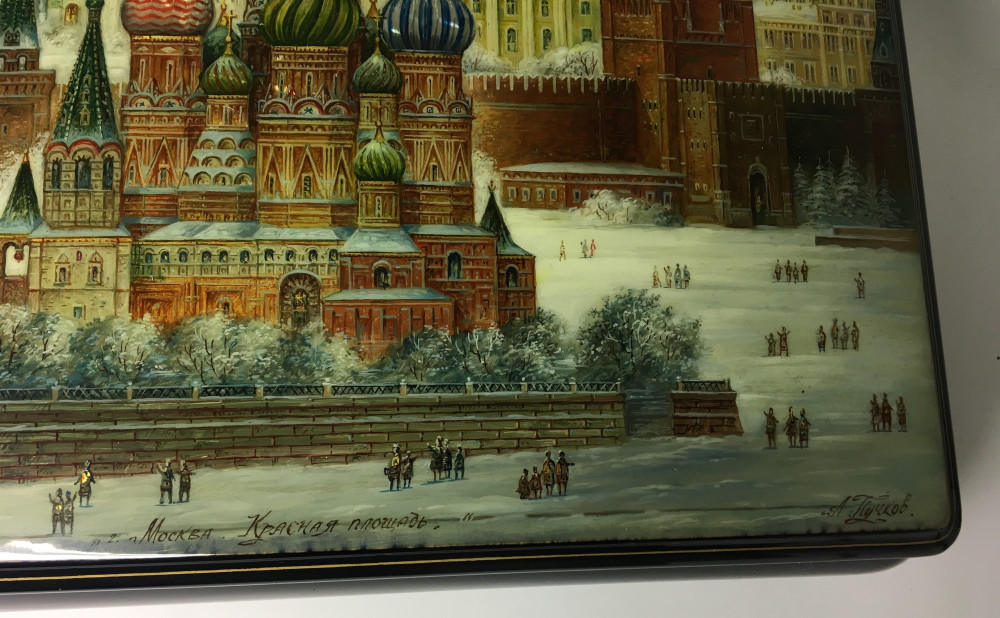 300x220 mm Moscow Snt Basil and Kremlin hand painted by Puchkov lacuered papier-mache Jewelry Fedoscino Box (by Alexander G Studio)
