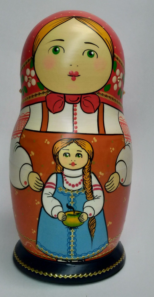 160 mm Mother with Daughter hand painted Traditional Russian Wooden Matryoshka doll 5 pcs (by Igor Malyutin)