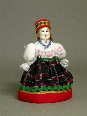 Кукла в эстонском костюме