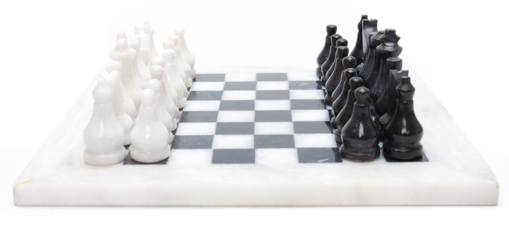 200x200 mm Black & White Onyx Chess Pieces on Onyx Chess board (by Onyx Crafts)