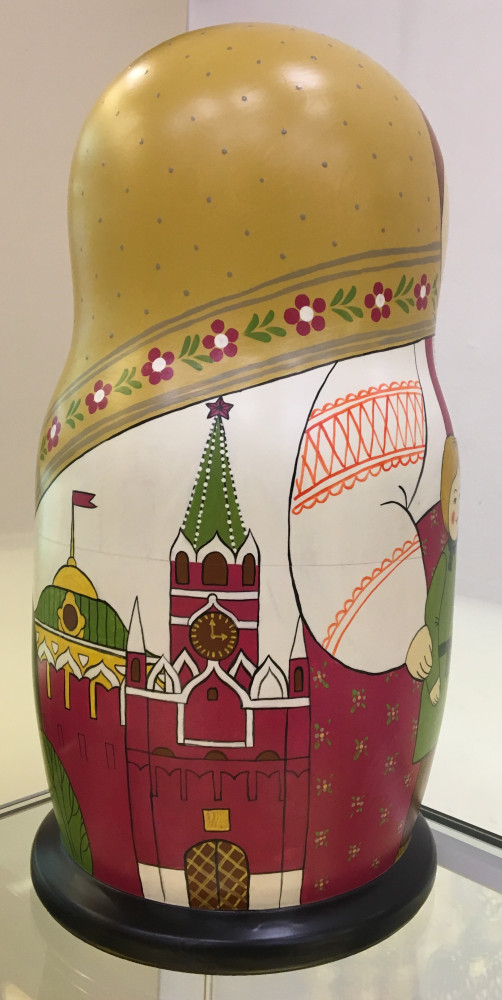 430 mm Moscow Family Russian hand painted Matryoshka Doll with 30 pcs inside (by Malutin Studio)