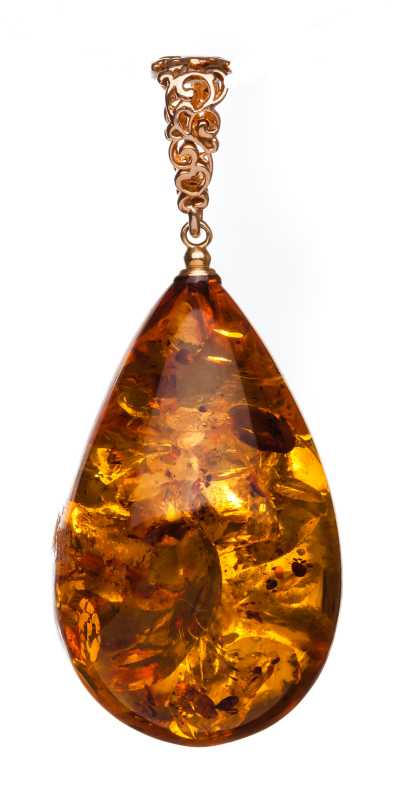 10 g Baltic Amber Pendant