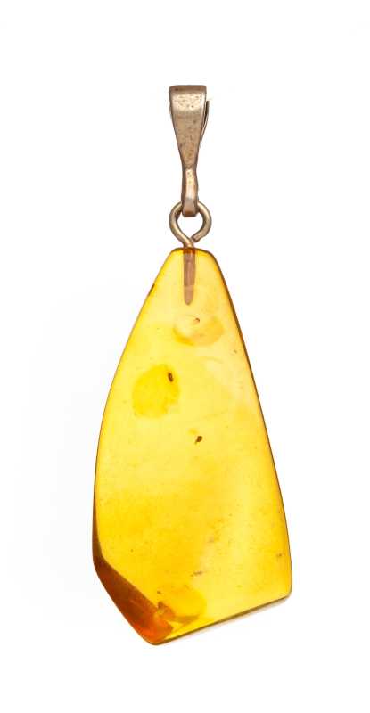 3 g Baltic Amber Pendant