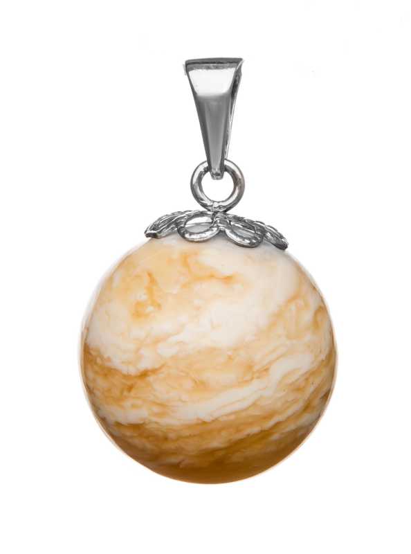 6 g Baltic Amber Pendant