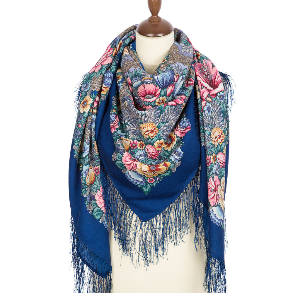Shop Double-Thread Woolen Yarn Scarves with Silk Fringe 135x135 cm Платок «Цветочная симфония» online at Skazka.site | Eligible for fast shipping and free returns. Платок «Цветочная симфония»