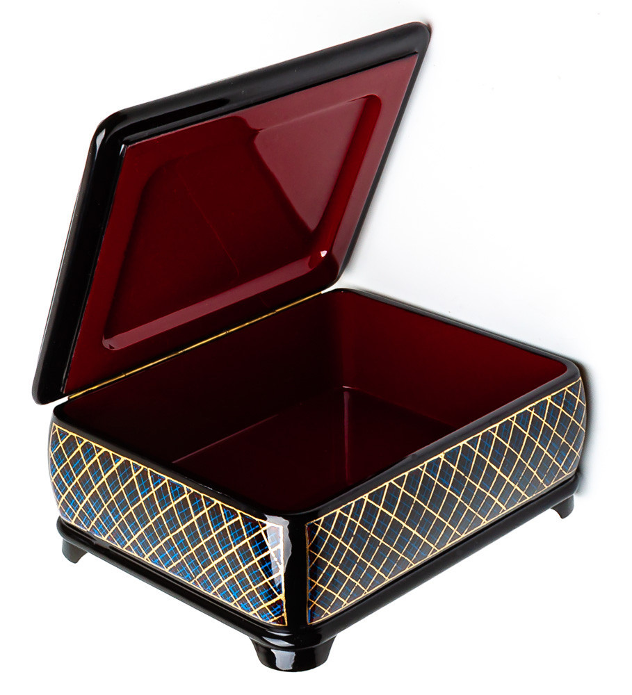 190x150mm Moscow Kremlin hand painted lacquered jewelery box (by Panferoff Studio)