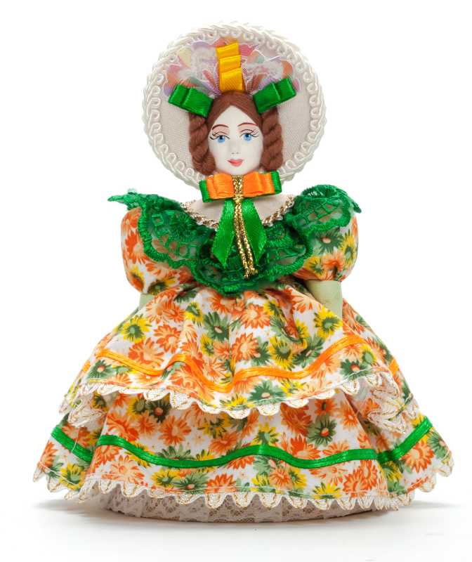 170 mm Young Lady with the Bonnet Porcelain Doll (by Le Russe)
