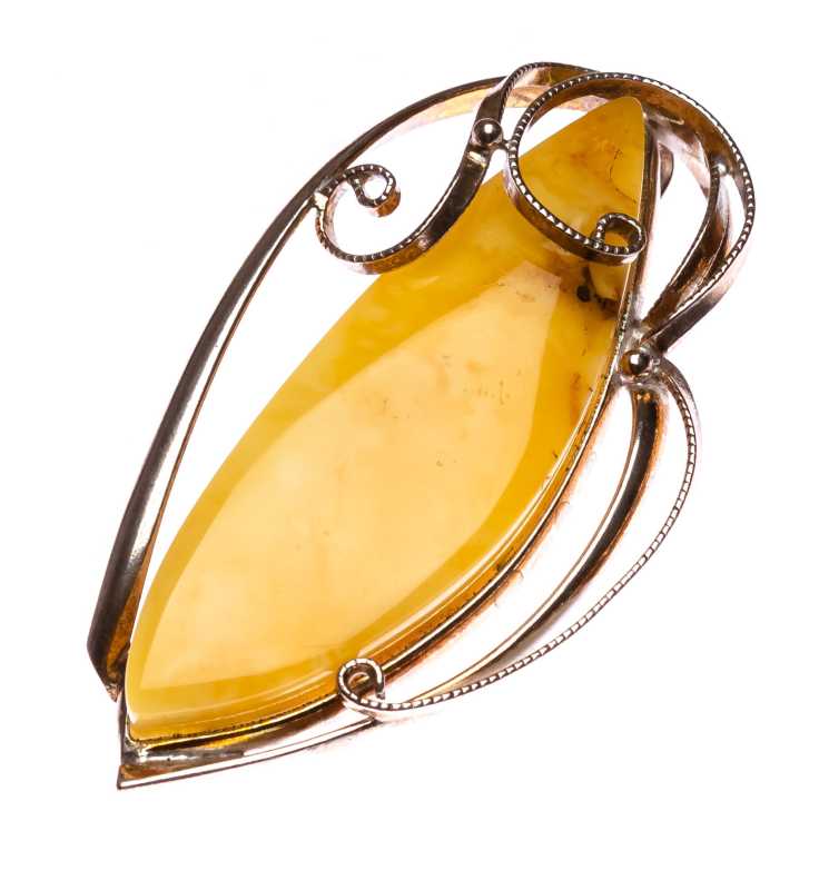 27 g Baltic Amber Brooch