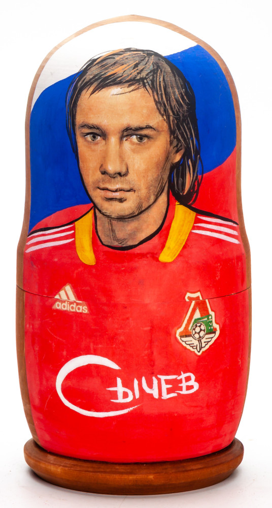 180mm Dmitry Sychev from lokomotiv Moscow Hand Painted Matryoshka Doll 5 pcs (by Konstantin Studio)