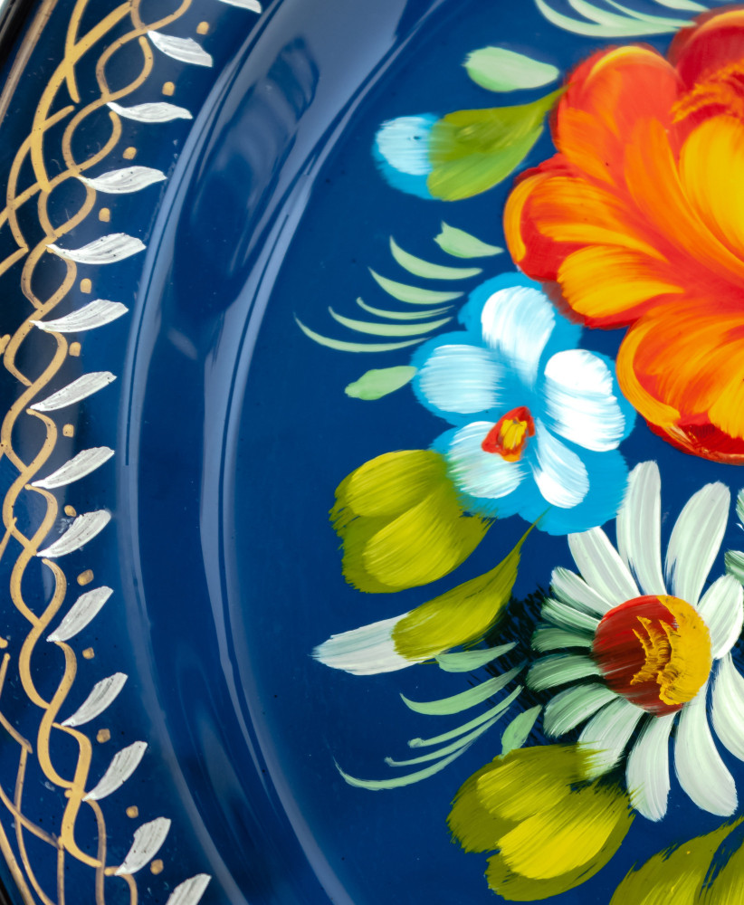  d 180 mm Zhostovo Patterns hand painted and lacquered Metal Forged Blue Tray (by Lada Crafts)