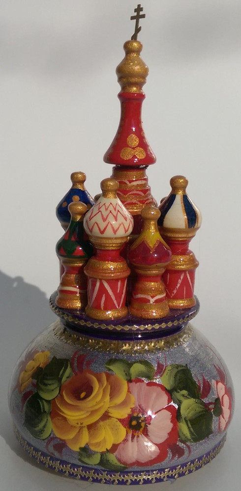 190 mm Saint Basil's Cathedral Zhostovo Art hand painted Wooden Music Box (by Nightingale Crafts)